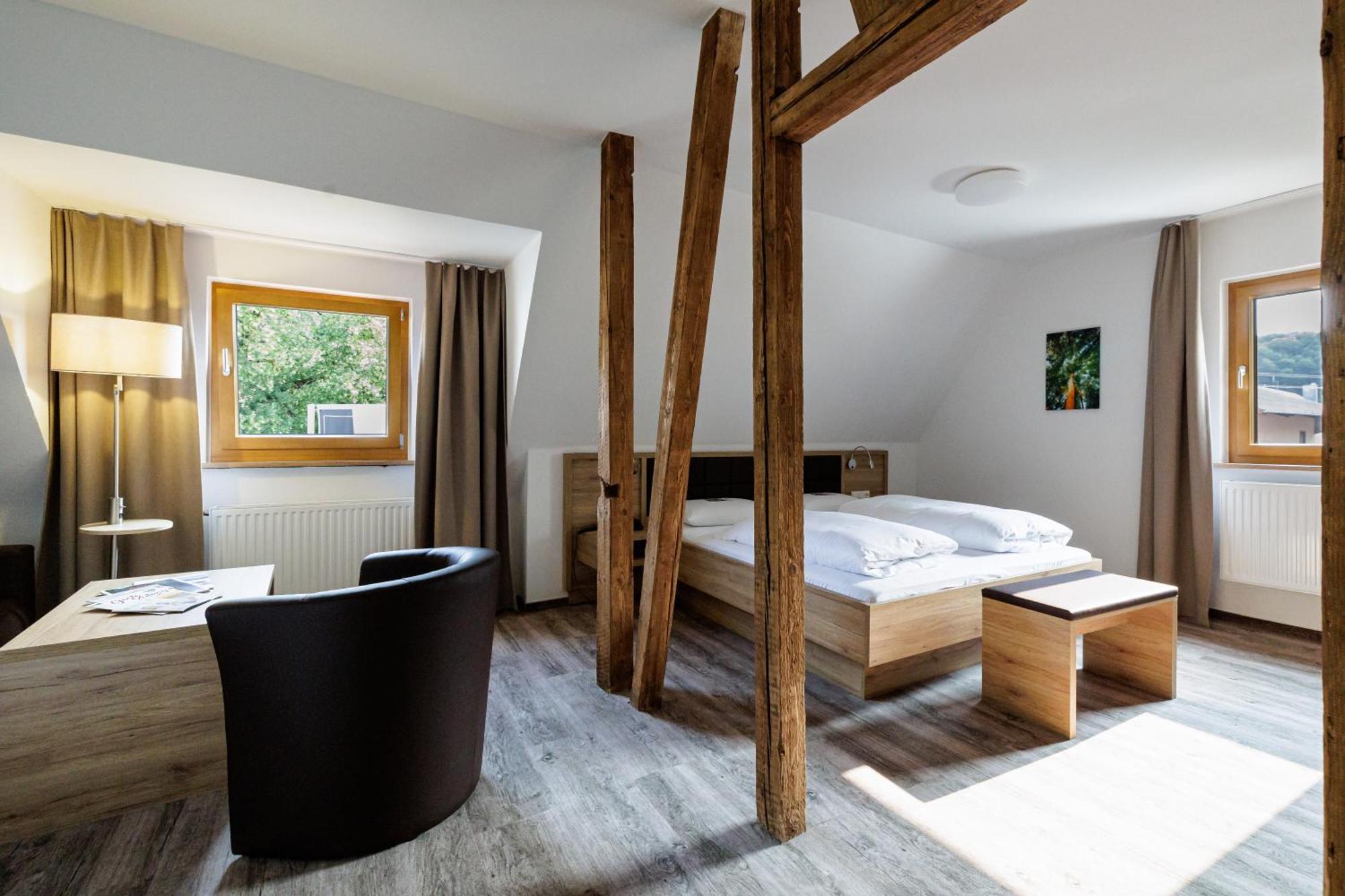 Flair Hotel Gasthof Zum Hirsch Hayingen Ngoại thất bức ảnh